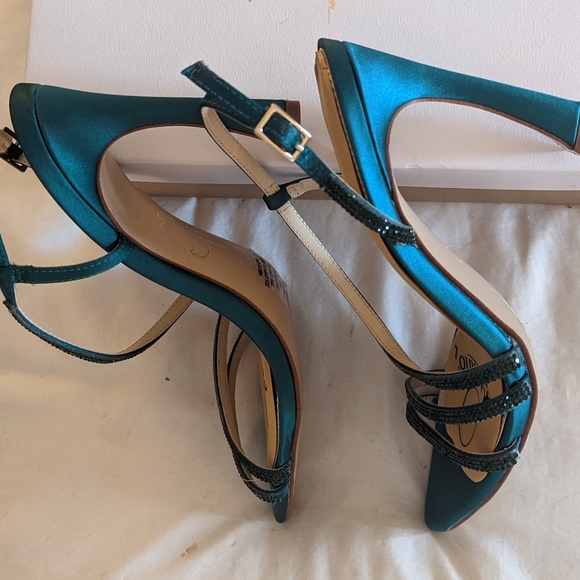 Jessica Simpson Pyine - Picture 4 of 7